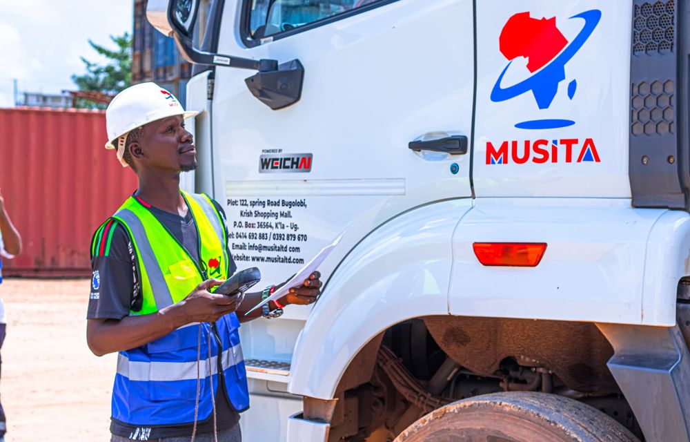 20-Tonne Trucks